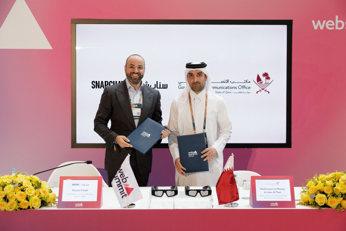 Director of the GCO and Chairman of the Permanent Web Summit Organising Committee H E Sheikh Jassim bin Mansour bin Jabor Al Thani and Vice President and General Manager of Snap Inc MENA Hussein Freijehl during the signing of the MoU. 