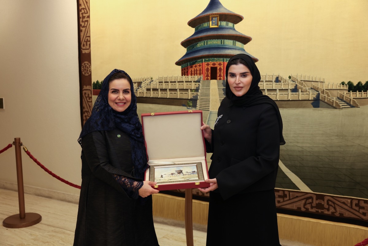 Minister of State for International Cooperation H E Maryam bint Ali bin Nasser Al Misnad with President of the Saudi Human Rights Commission H E Dr. Hala Al Tuwaijri in Geneva yesterday. 