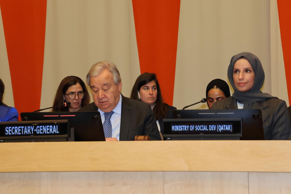 Minister of Social Development and Family H E Buthaina bint Ali Al Jabr Al Nuaimi, Secretary-General of the United Nations, H E Antonio Guterres during the annual ministerial meeting