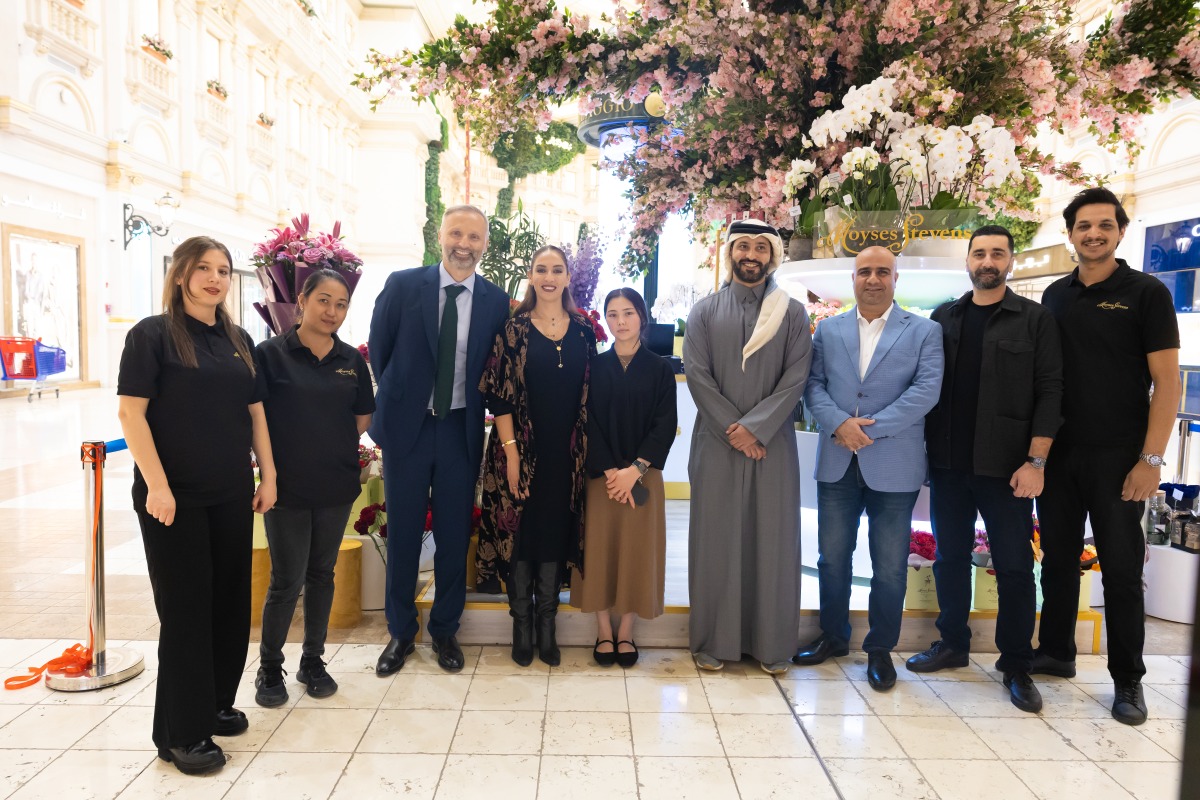 Officials during the expansion of Moyses Stevens branch at Villagio mall.