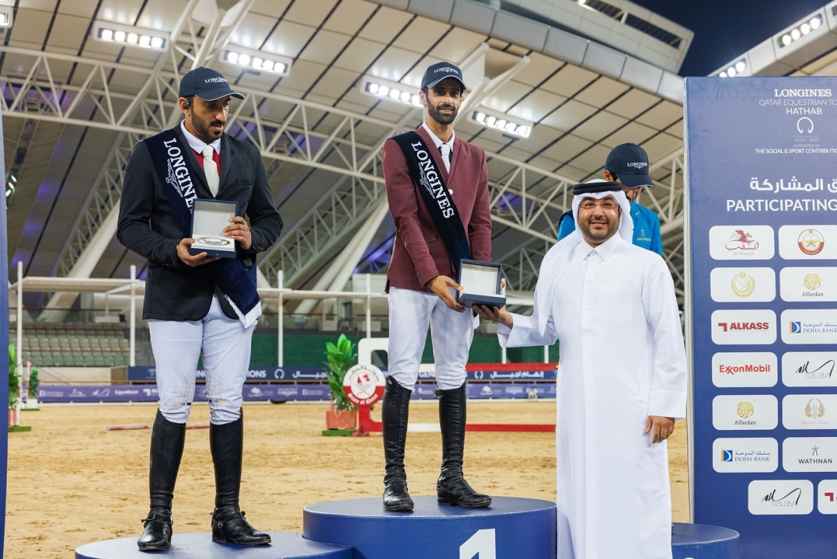 National Equestrian Team Manager Fahad Rashid Al Ameri presented the trophies to the winners of the Medium Tour individual event.